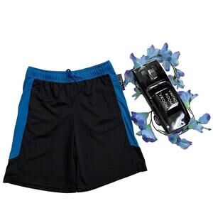 Ideology NWT Performance Black and Blue Shorts Boys L (12)